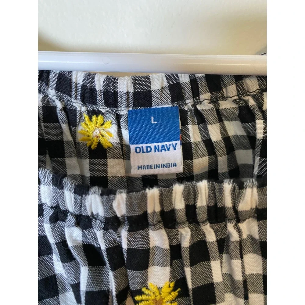 Old Navy Womens Gingham Daisy Embroidered Babydoll Blouse Black White Large